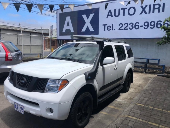  Haz Click aquí y obtendras toda la informacion detallada del Auto Usado   Nissan Pathfinder  gasolina Blanco 2006 rural4x4 en Costa Rica sistema de AutoguiaCR.com por sirioscr.com Google.com en la agencia AUTO XIRI TIBAS