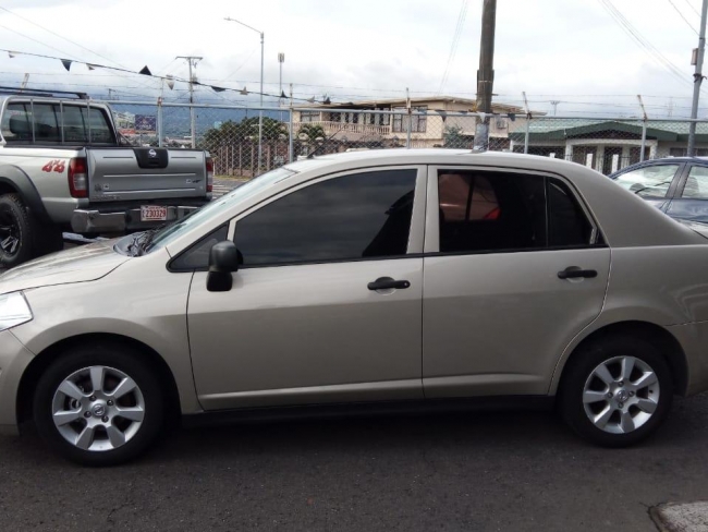  Haz Click aquí y obtendras toda la informacion detallada del Auto Usado   Nissan Tiida 2017 Tiida sedan  en Costa Rica sistema de AutoguiaCR.com por sirioscr.com Google.com en la agencia AUTO XIRI TIBAS title=