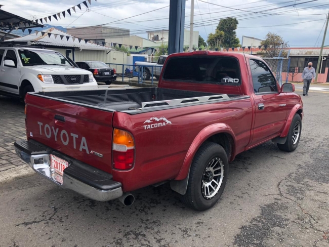  Haz Click aquí y obtendras toda la informacion detallada del Auto Usado   Toyota Tacoma 2000 Tacoma pickup4x2  en Costa Rica sistema de AutoguiaCR.com por sirioscr.com Google.com en la agencia AUTO XIRI TIBAS title=